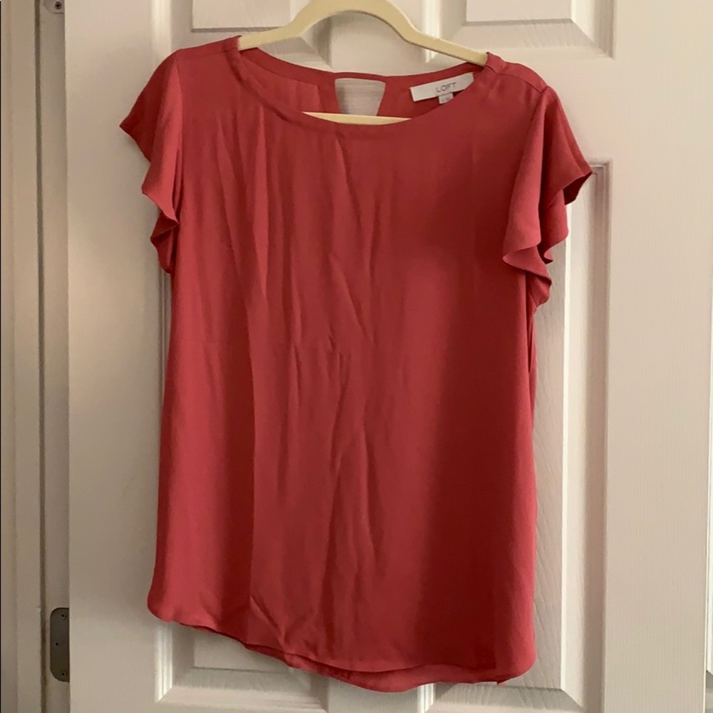LOFT Coral Short Sleeve Flutter Sleeve Blouse